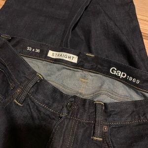 NWOT - Gap straight leg dark wash jeans